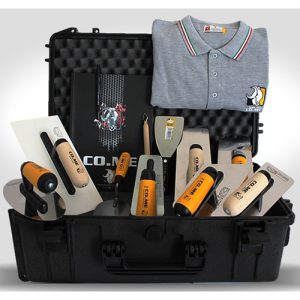 THE BLACK BOX (9 ITEMS)